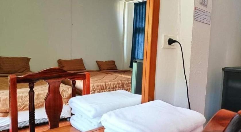 ปิยะพรฮิลล์ พาราไดซ์ Hotel แม่สาย ภายนอก รูปภาพ