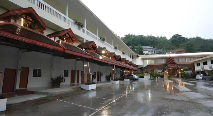 ปิยะพรฮิลล์ พาราไดซ์ Hotel แม่สาย ภายนอก รูปภาพ