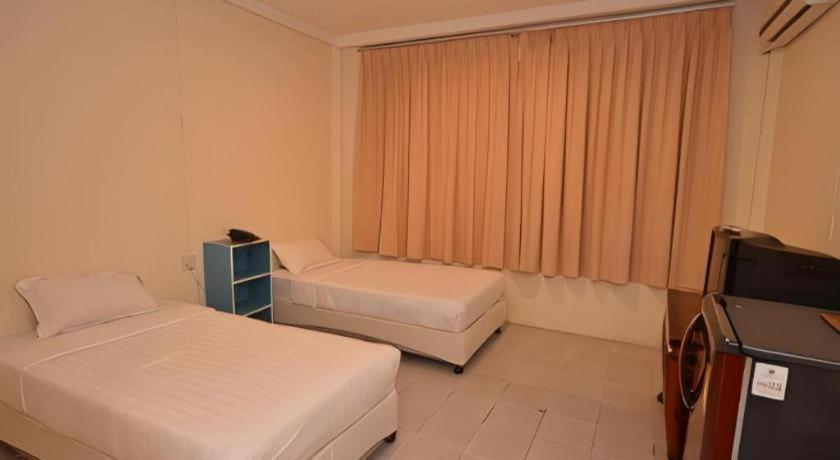 ปิยะพรฮิลล์ พาราไดซ์ Hotel แม่สาย ภายนอก รูปภาพ